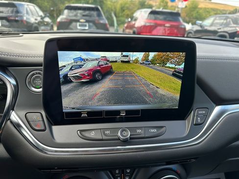 New 2025 Chevrolet Blazer LT w/ Convenience Package AWD/4WD image 18