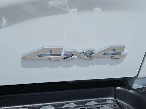New 2026 RAM 2500 Tradesman AWD/4WD image 16
