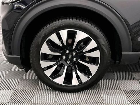Used 2025 Ford Explorer Platinum w/ LUX Leather Package AWD/4WD image 10