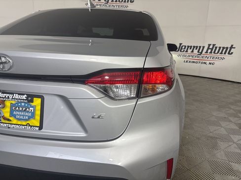 Used 2024 Toyota Corolla LE image 31