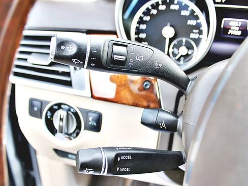 Used 2014 Mercedes-Benz ML 350 4MATIC image 19