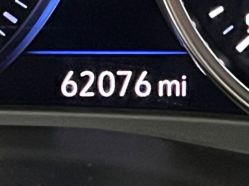 Used 2024 Buick Enclave Premium image 29