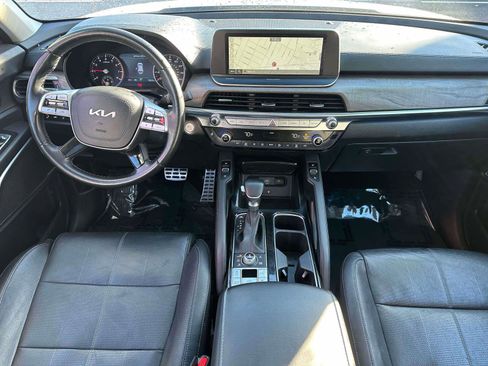 Used 2022 Kia Telluride SX w/ Nightfall Edition Package image 12