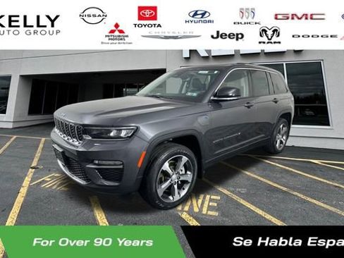 Certified 2023 Jeep Grand Cherokee 4WD 4xe w/ Luxury Tech Group II image 1
