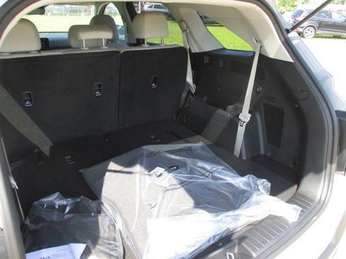 New 2025 Kia Sorento S w/ Panoramic Sunroof Package image 11