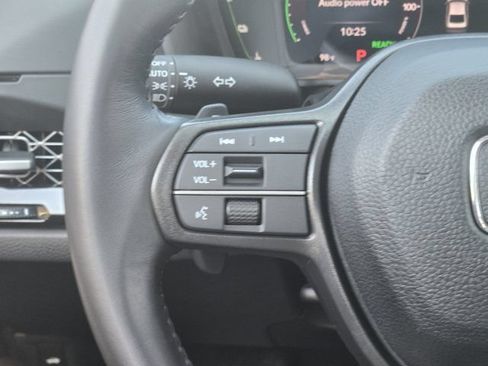 Used 2024 Honda Accord EX-L image 27
