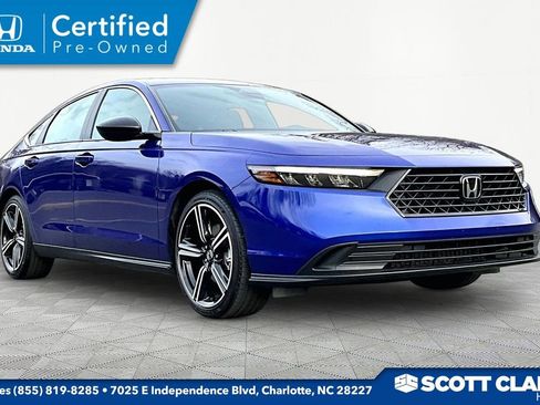 Certified 2025 Honda Accord Sport image 1
