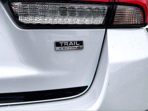 Used 2024 Mitsubishi Outlander Sport AWD image 8