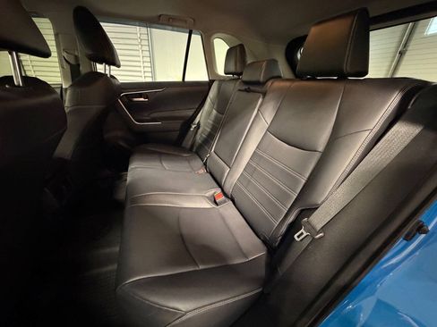 Used 2019 Toyota RAV4 XLE Premium w/ All Weather Liner Package AWD/4WD image 12
