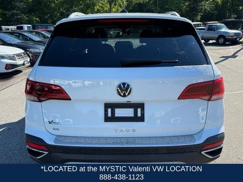 Certified 2023 Volkswagen Taos SE w/ Panoramic Sunroof Package FWD image 7