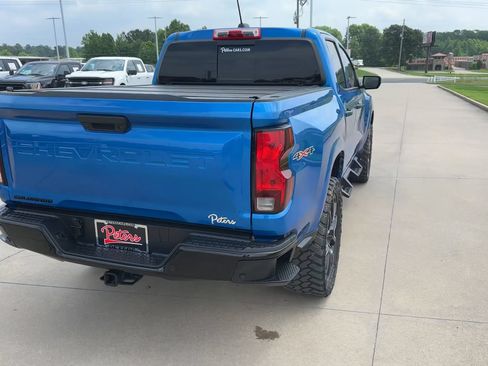Used 2024 Chevrolet Colorado W/T w/ WT Convenience Package II AWD/4WD image 6