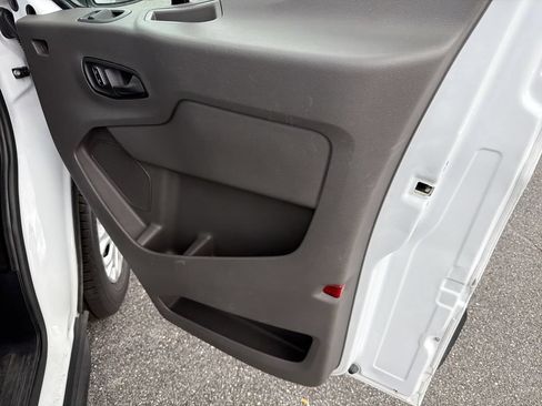 Used 2024 Ford Transit 350 XLT RWD image 10