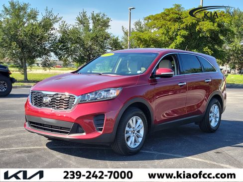 Used 2020 Kia Sorento LX FWD image 3