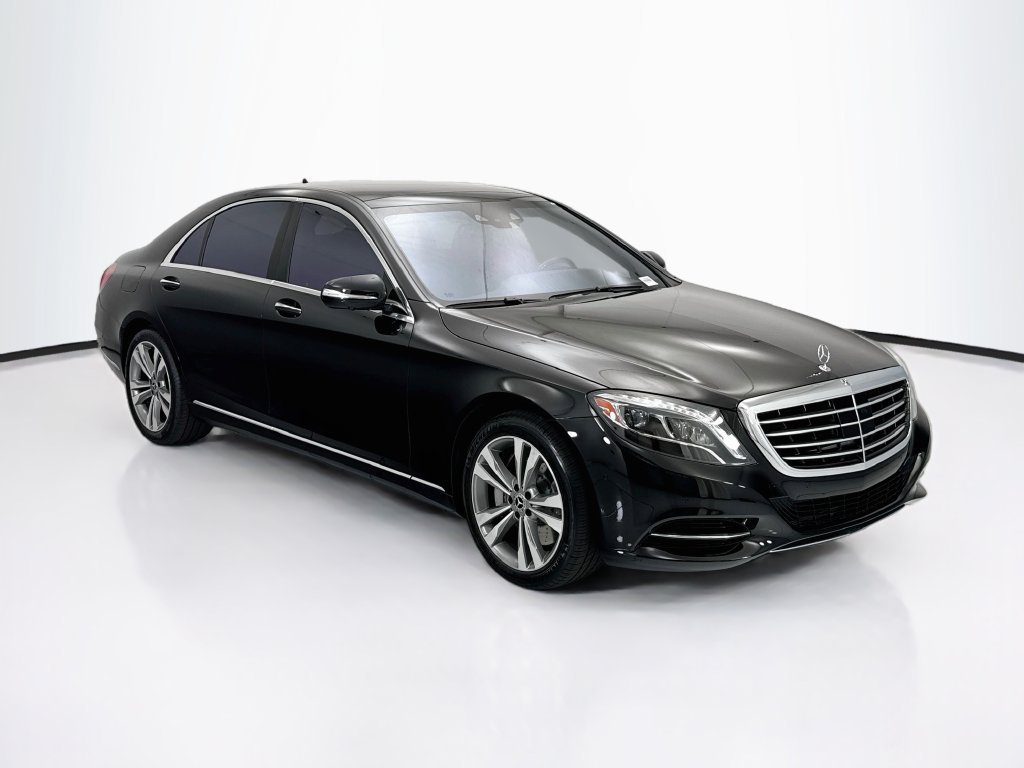 Used 2017 Mercedes-Benz S 550 Sedan image 3