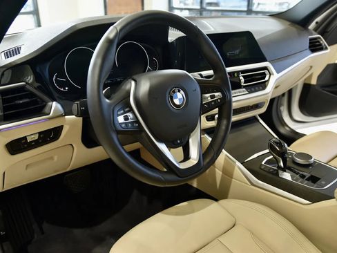 Used 2020 BMW 330i xDrive Sedan w/ Driving Assistance Package image 12