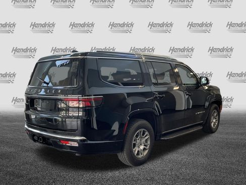 Used 2023 Jeep Wagoneer 4WD w/ Convenience Group I image 10