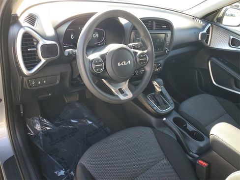 Used 2023 Kia Soul LX w/ Option Group 015 image 6