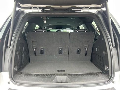 Used 2024 Chevrolet Tahoe LT RWD image 30