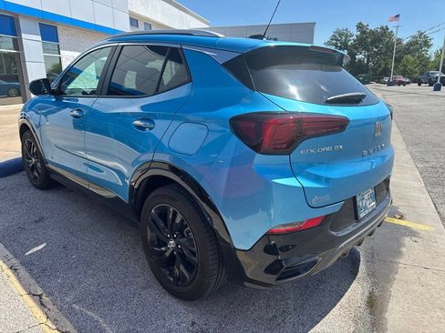 Used 2026 Buick Encore GX Sport Touring w/ Comfort Package FWD image 5