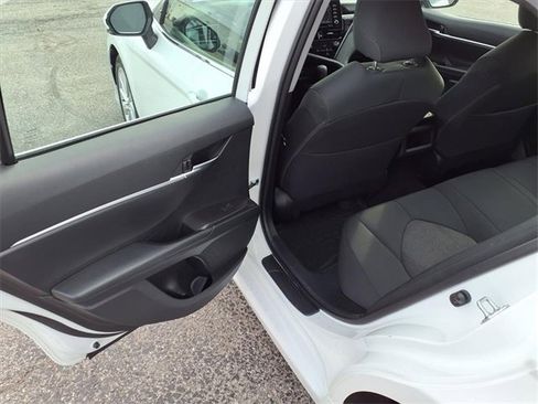 Used 2023 Toyota Camry LE image 64