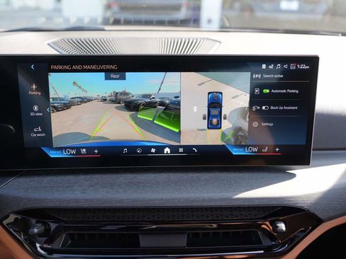 New 2026 BMW 330i Sedan w/ M Sport Package image 22