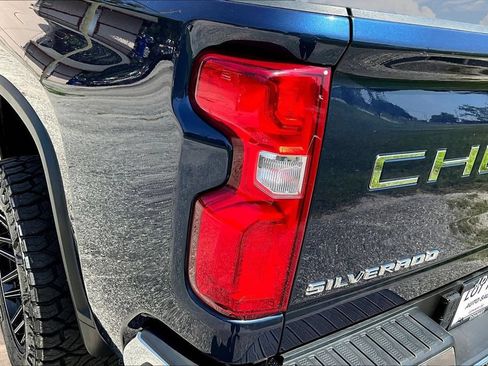 Used 2023 Chevrolet Silverado 3500 LTZ AWD/4WD image 26