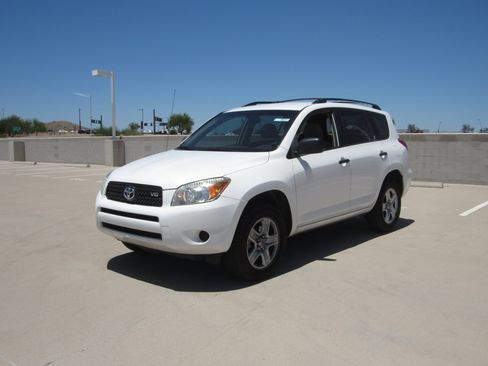 Used 2007 Toyota RAV4 2WD V6 image 1