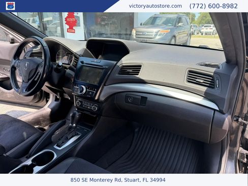 Used 2016 Acura ILX FWD image 25
