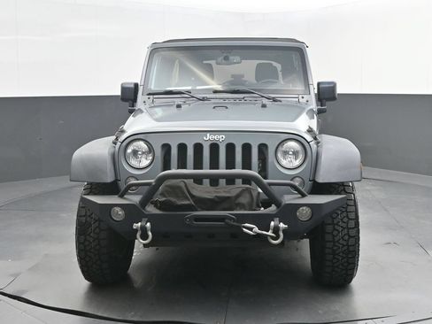 Used 2015 Jeep Wrangler Unlimited Sport w/ Quick Order Package 24S AWD/4WD image 10