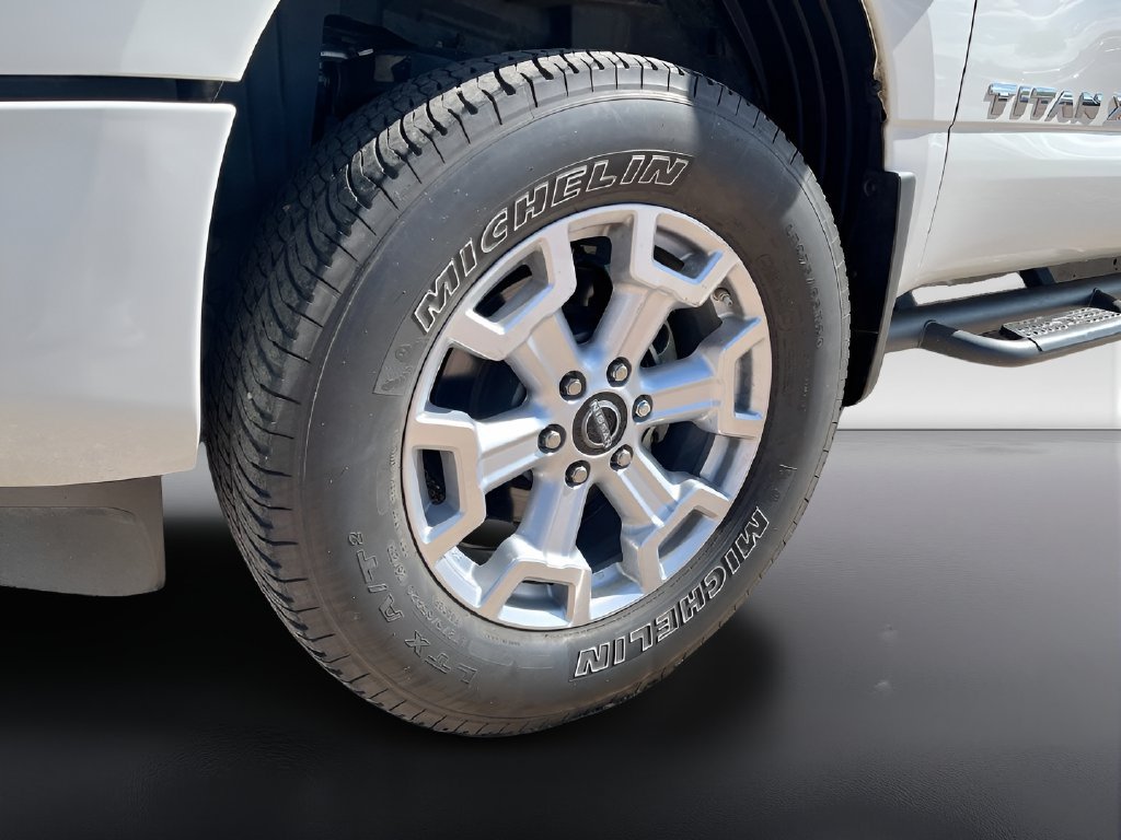 Used 2024 Nissan Titan SV w/ SV Convenience Package AWD/4WD image 29