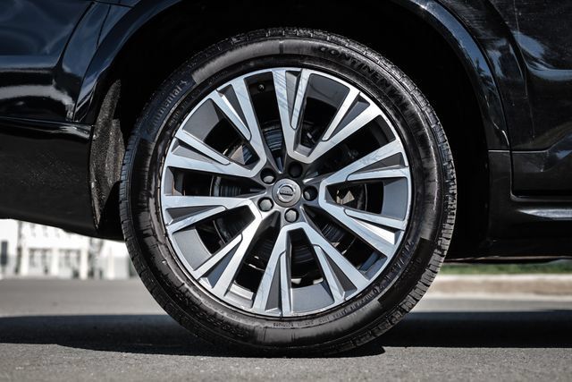 Used 2021 Volvo XC90 T6 Momentum AWD/4WD image 12