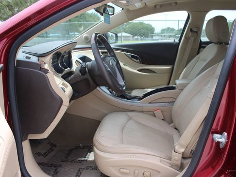 Used 2011 Buick LaCrosse CXS FWD image 9