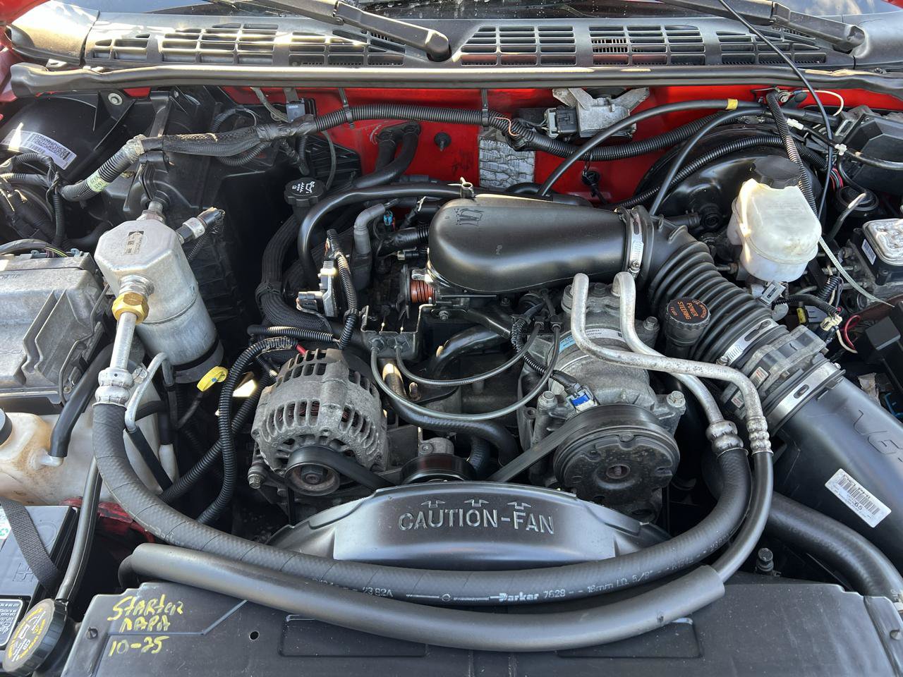 Used 2003 Chevrolet S10 Pickup LS w/ LS Preferred Equipment Group AWD/4WD image 15