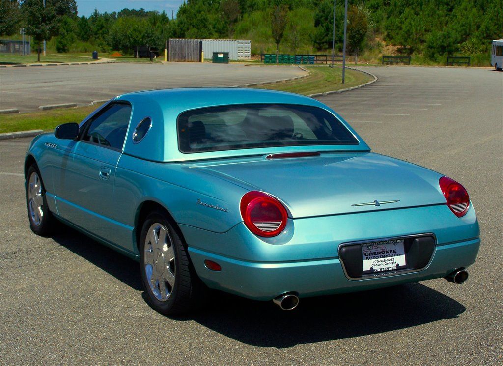Used 2002 Ford Thunderbird RWD image 2