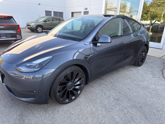 Used 2021 Tesla Model Y Performance AWD/4WD image 1