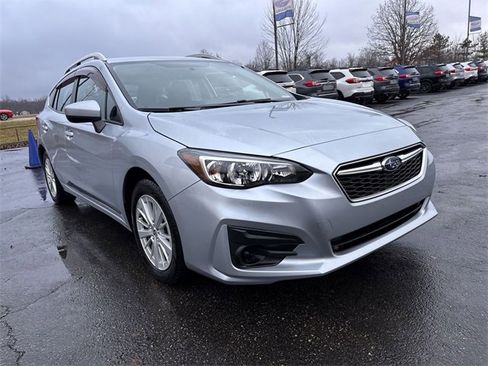 Used 2018 Subaru Impreza 2.0i Premium image 2