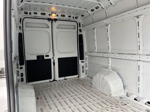 Used 2025 RAM ProMaster 3500 image 9