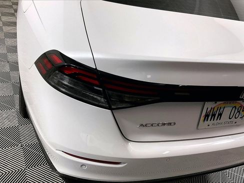 Used 2023 Honda Accord Touring image 28