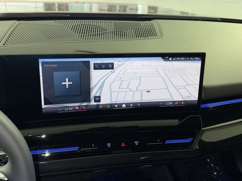 Used 2024 BMW 530i xDrive 530i xDrive w/ Convenience Package image 20