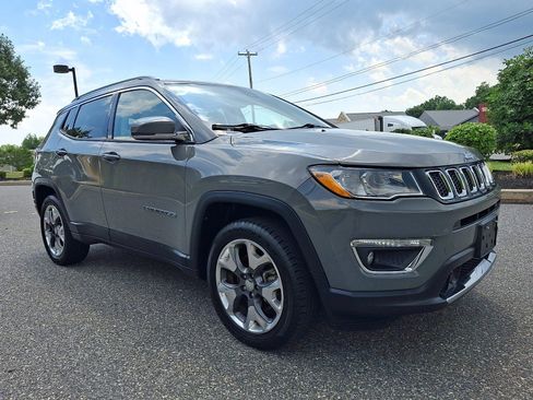 Used 2021 Jeep Compass Limited AWD/4WD image 3