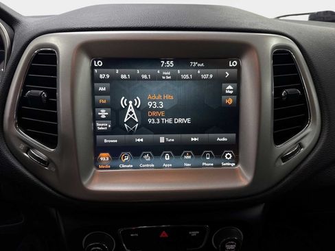 Used 2021 Jeep Compass Latitude FWD image 18