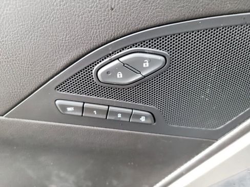 Used 2016 Chevrolet Corvette Z06 w/ 2LZ Preferred Equipment Group image 9