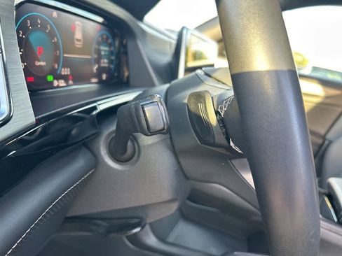 Used 2024 Volkswagen Atlas Cross Sport SE image 38