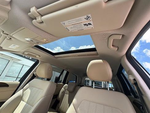 Used 2017 Mercedes-Benz GLS 450 4MATIC image 28