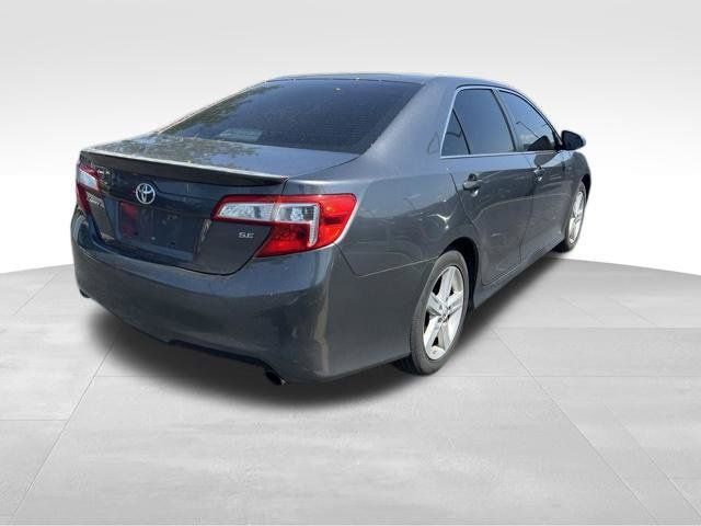 Used 2014 Toyota Camry SE w/ Fleet Convenience Package FWD image 7