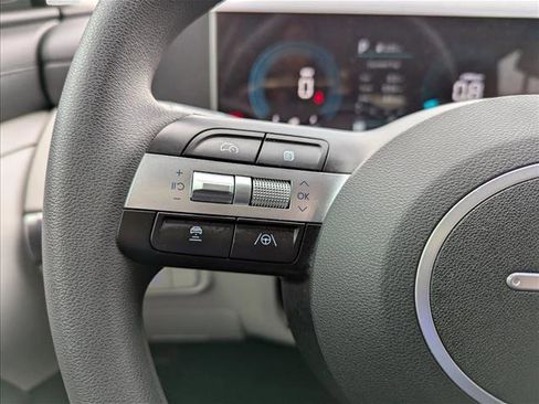 Certified 2025 Hyundai Tucson SEL image 13