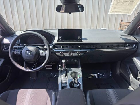 Used 2022 Honda Civic Sport image 11