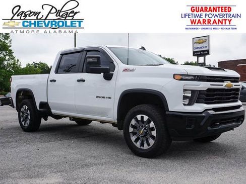 Used 2024 Chevrolet Silverado 2500 Custom w/ Z71 Off-Road Package AWD/4WD image 1