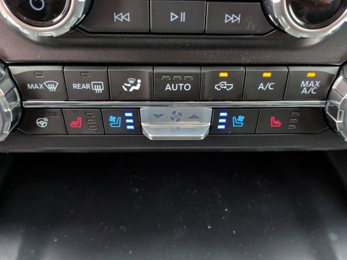 New 2026 Ford F250 Lariat w/ Chrome Package AWD/4WD image 28