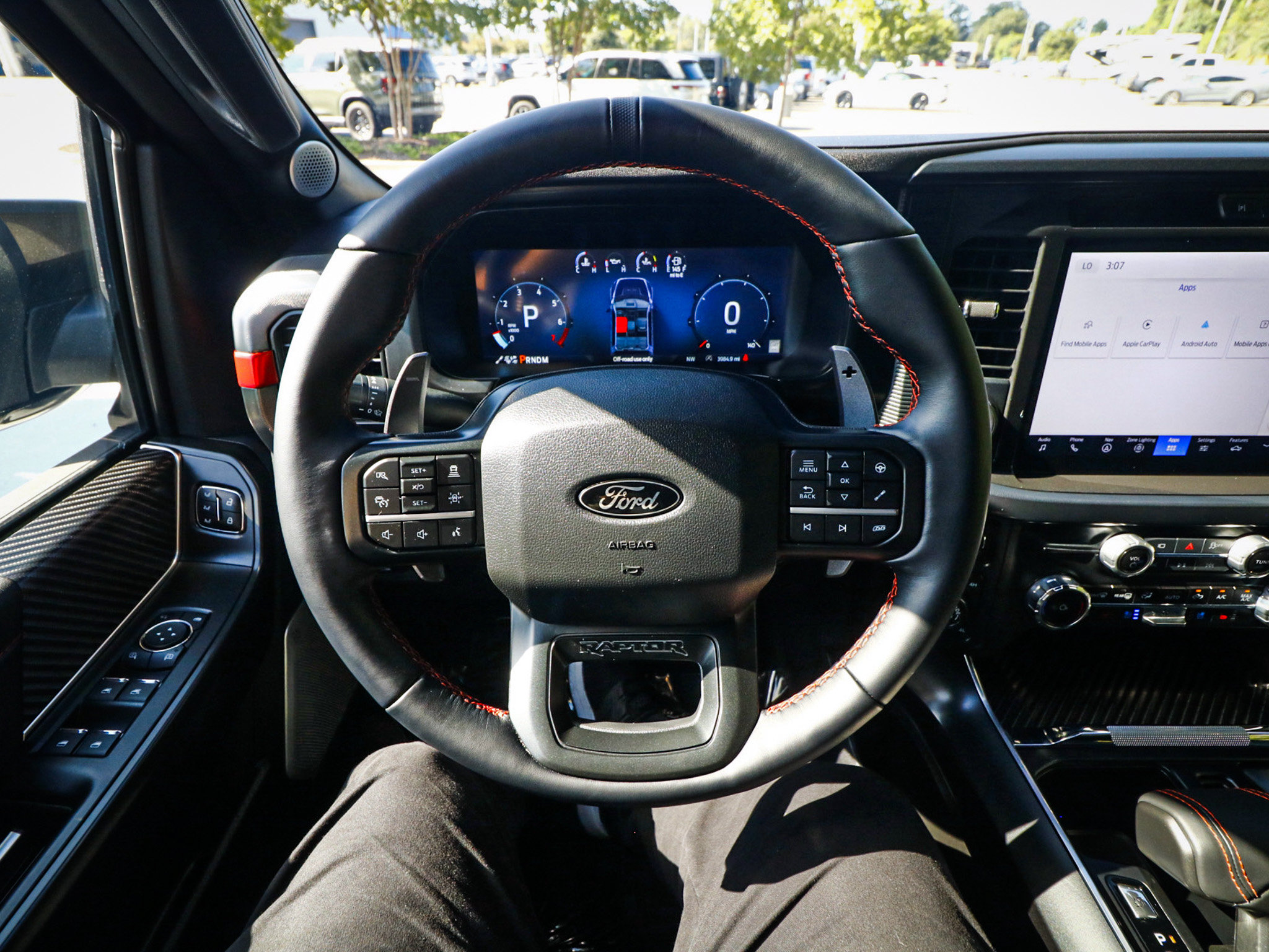 Used 2025 Ford F150 Raptor AWD/4WD image 18